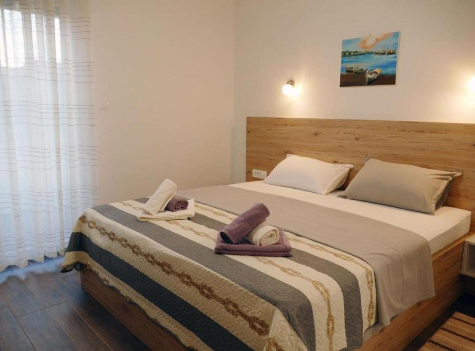 Apartmani Sabbioso Лопар Екстериор снимка