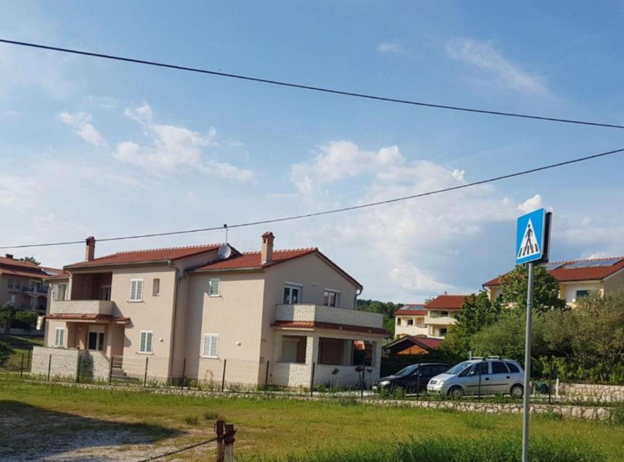 Apartmani Sabbioso Лопар Екстериор снимка
