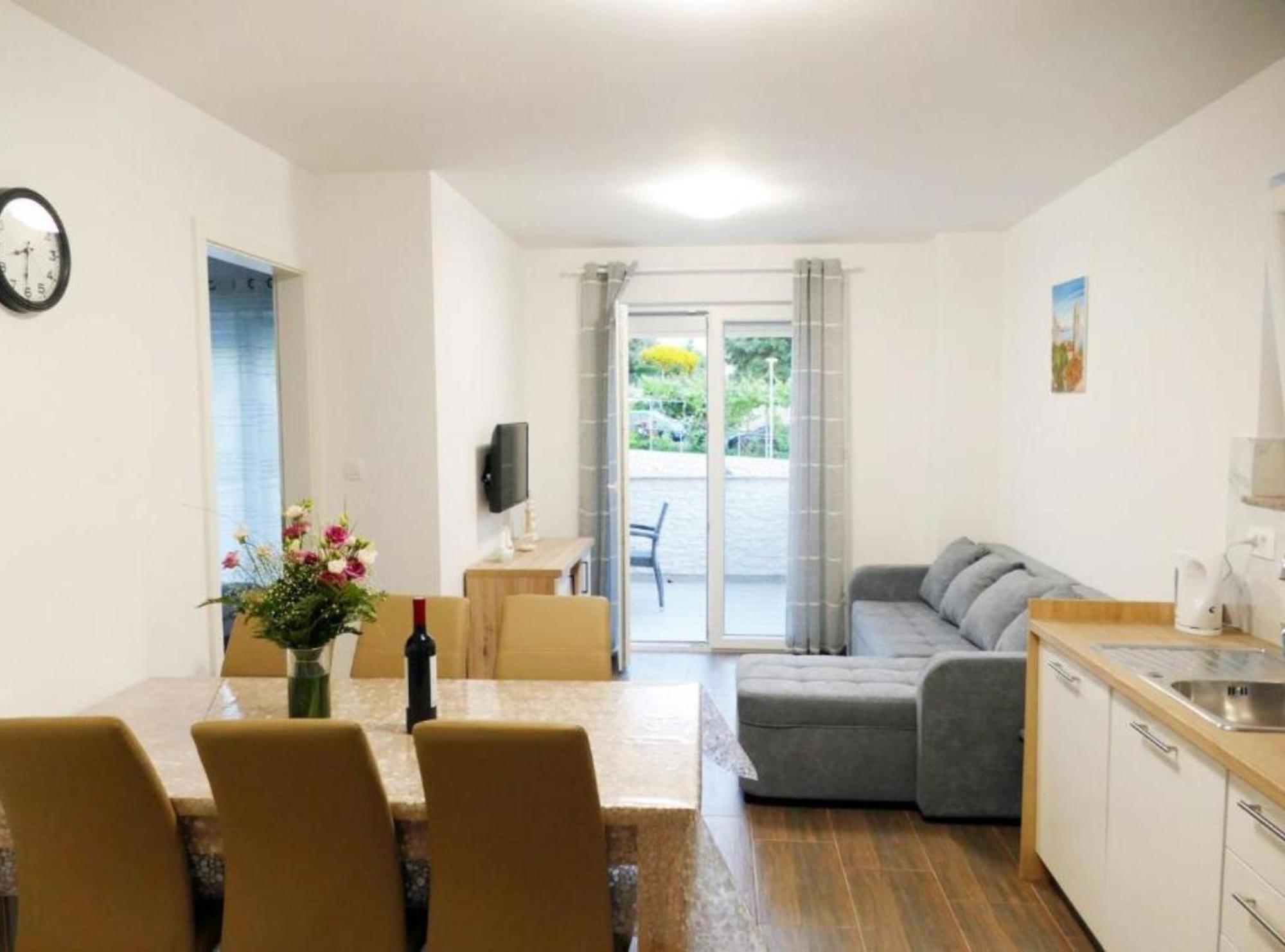 Apartmani Sabbioso Лопар Екстериор снимка