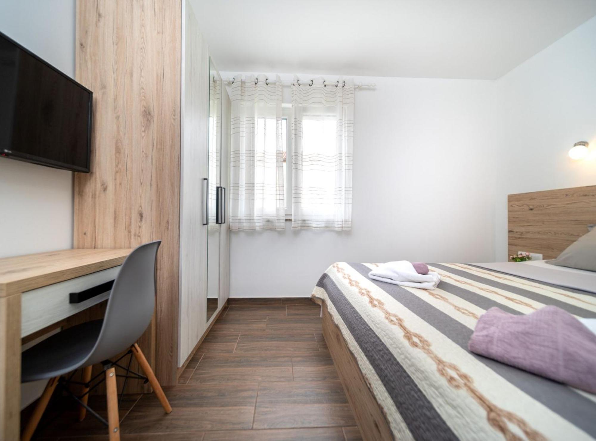 Apartmani Sabbioso Лопар Екстериор снимка